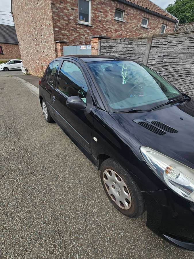 Peugeot 206 2012