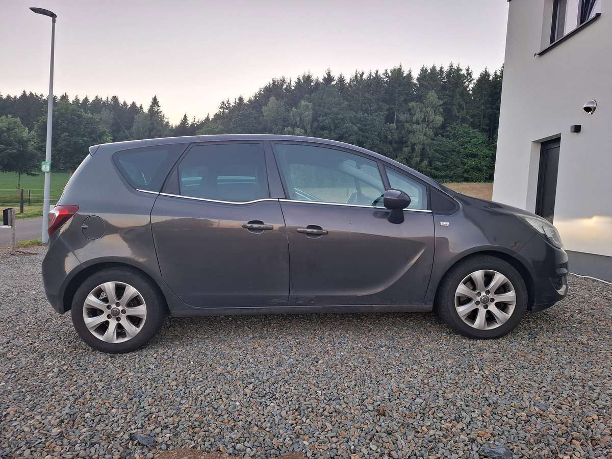Opel Meriva 2016
