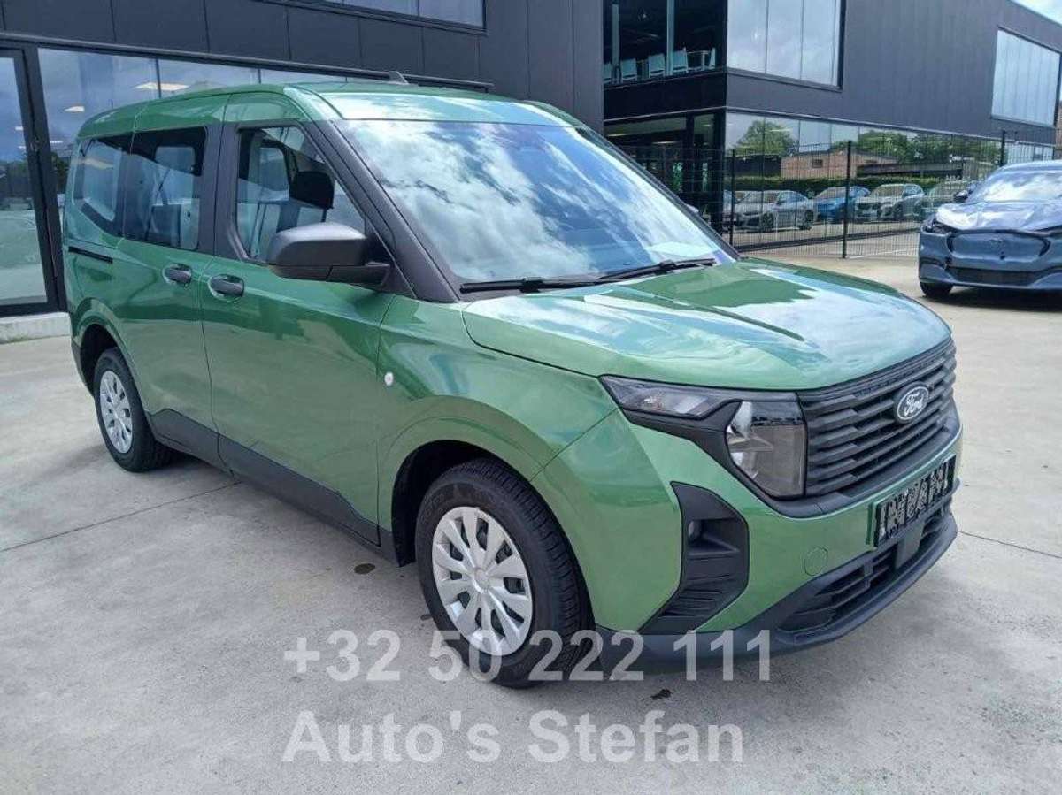 Ford Tourneo Courier 2026